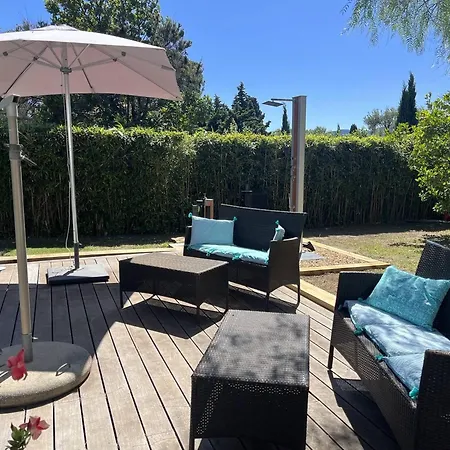 Bas De Avec Piscine Privee, Grande Terrasse, Proche Village Et Plage, Bbq, Terrain De Petanque - Fr-1-726-52 Vakantiehuis