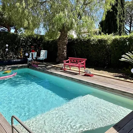 Bas De Avec Piscine Privee, Grande Terrasse, Proche Village Et Plage, Bbq, Terrain De Petanque - Fr-1-726-52 * La Croix-Valmer